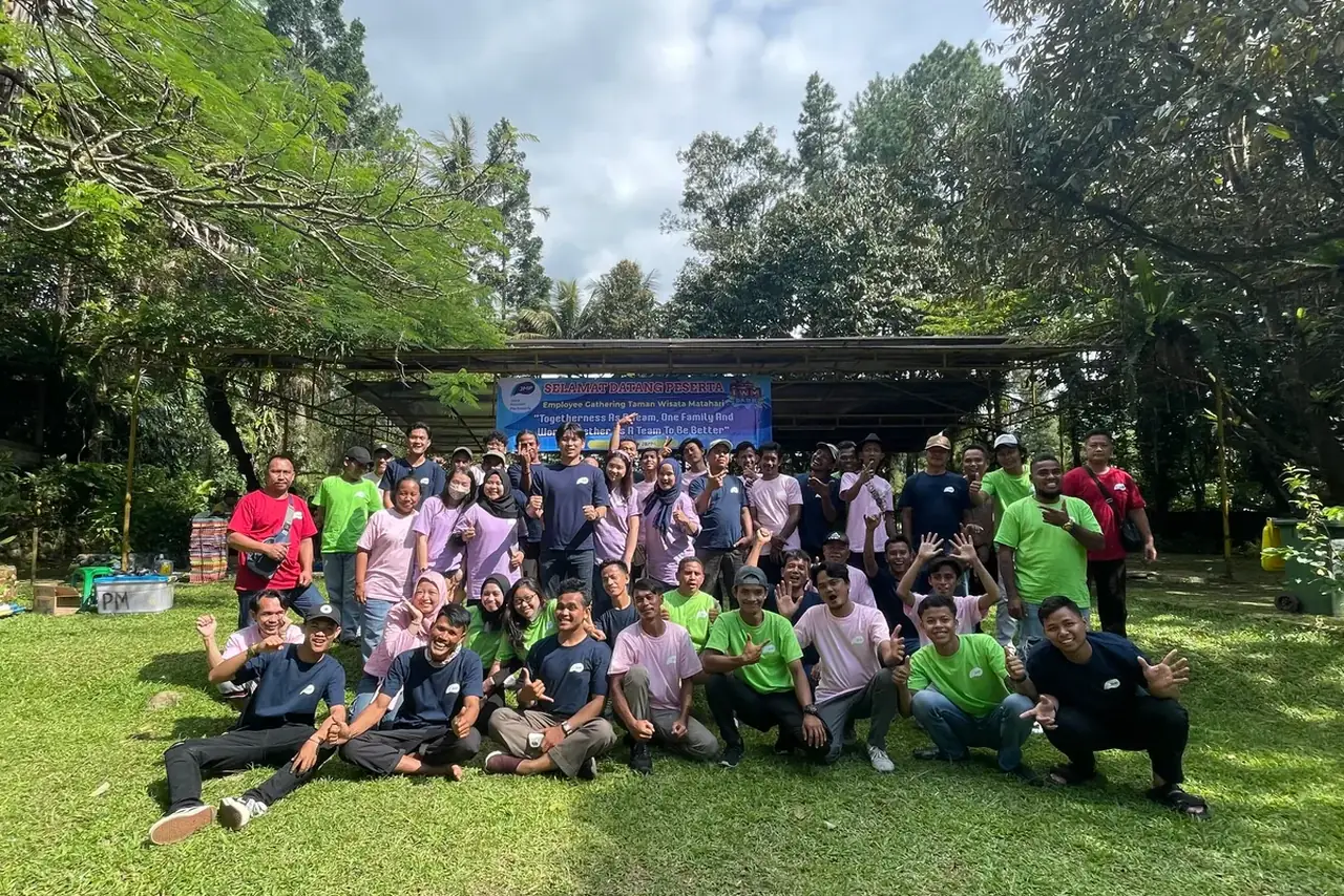 Kebersamaan tim JMP di employee gathering