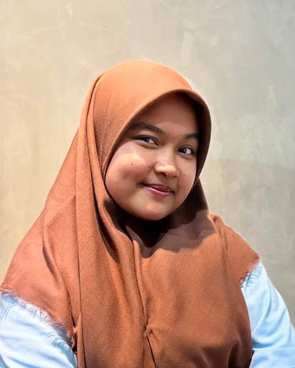 Iqna — Finance, PT Jaya Mandiri Packaging