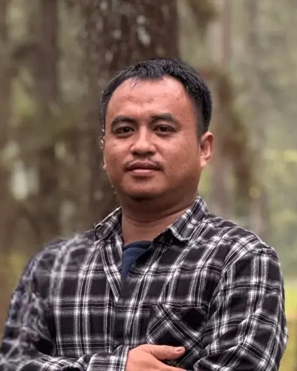 Yopi Leo Sandi — Lead Gudang, GE & Pengiriman, PT Jaya Mandiri Packaging